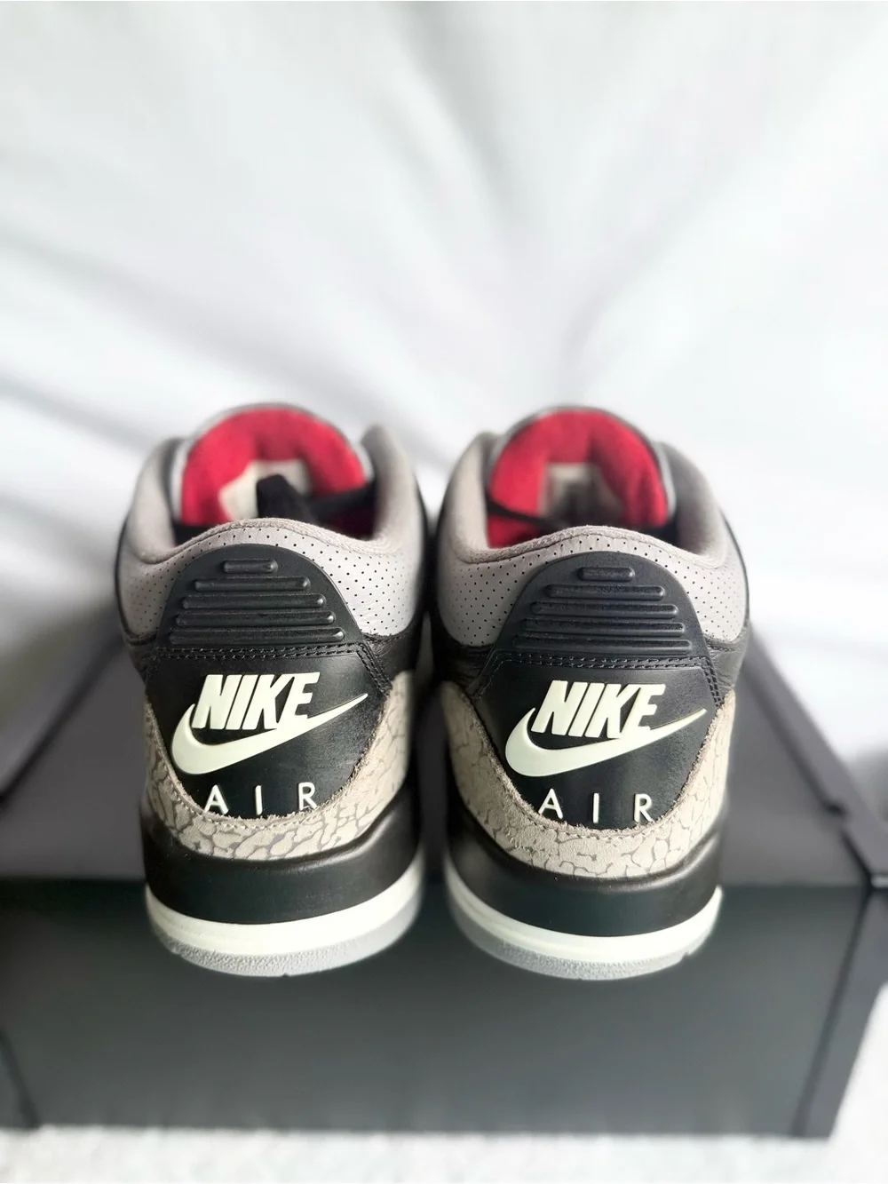 AUTHENTIC Jordan 3 Retro OG Black Cement size 8.5 DN3707-010 2024 PRE-OWNED